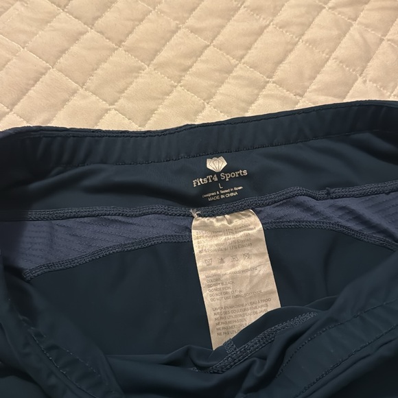 Bundle of 2 pairs of Ladies FitsT4 breeches - Picture 2 of 5